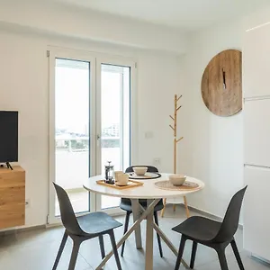  Appartamento Gentile 46 Blu Luxury Flat